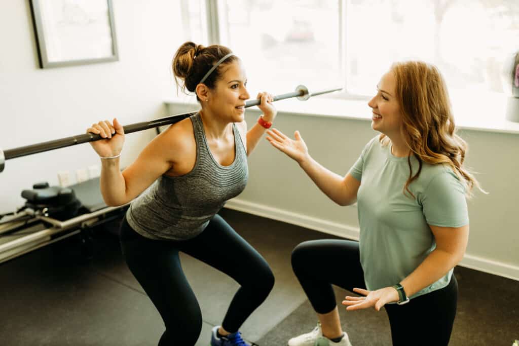benefits of weight loss for pelvic floor health including reduced pressure and improved insulin sensitivity